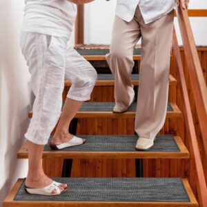 Seloom Linen Non Slip Stair Treads Carpet for Wooden Steps Indoor, Peel and Stick Carpet Stair Tread for Wood Stairs, Machine Washable Stair Runners for Pets, 15 Pack, Black (9″ x36″)