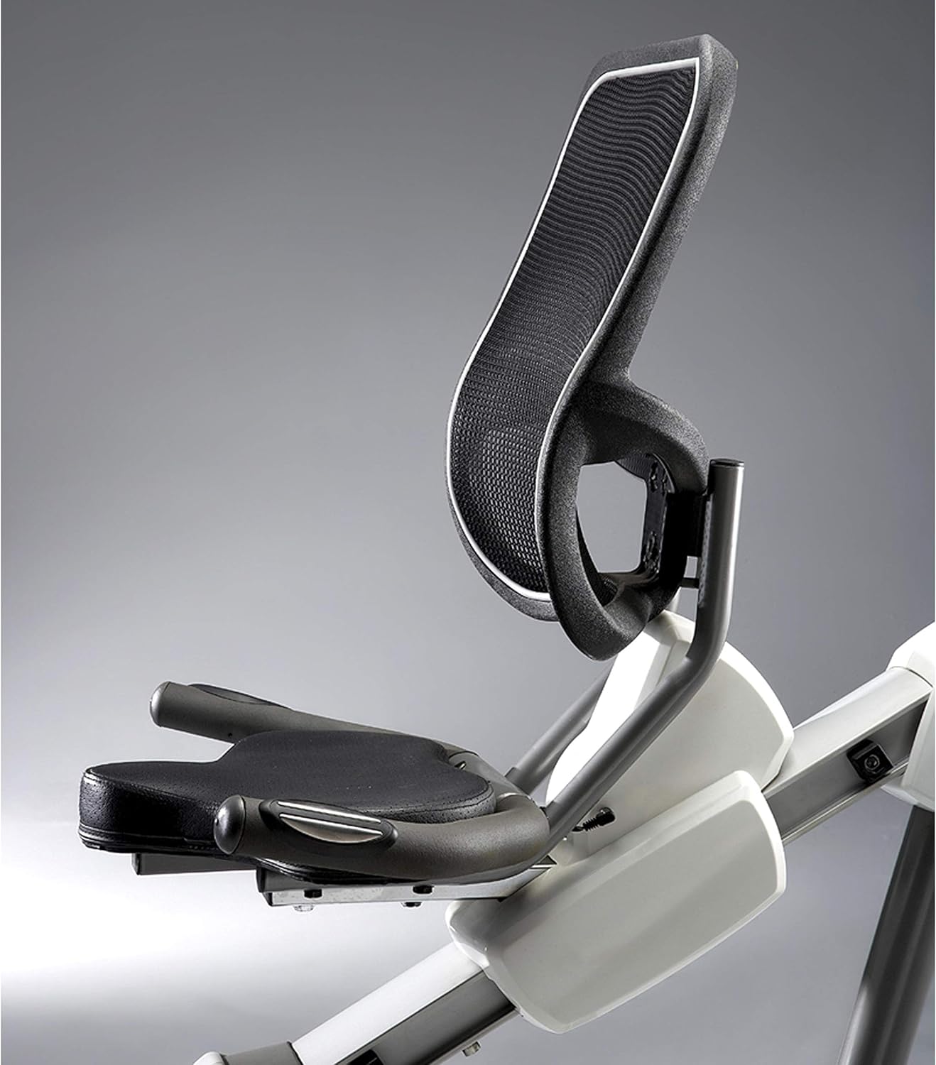 PhysioCycle XT Recumbent Bike with Arms - Image 6