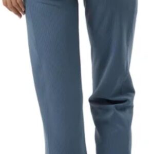 32 Degrees Cool Women’s High Rise Ribbed Active Yoga Semi-Flare Pant