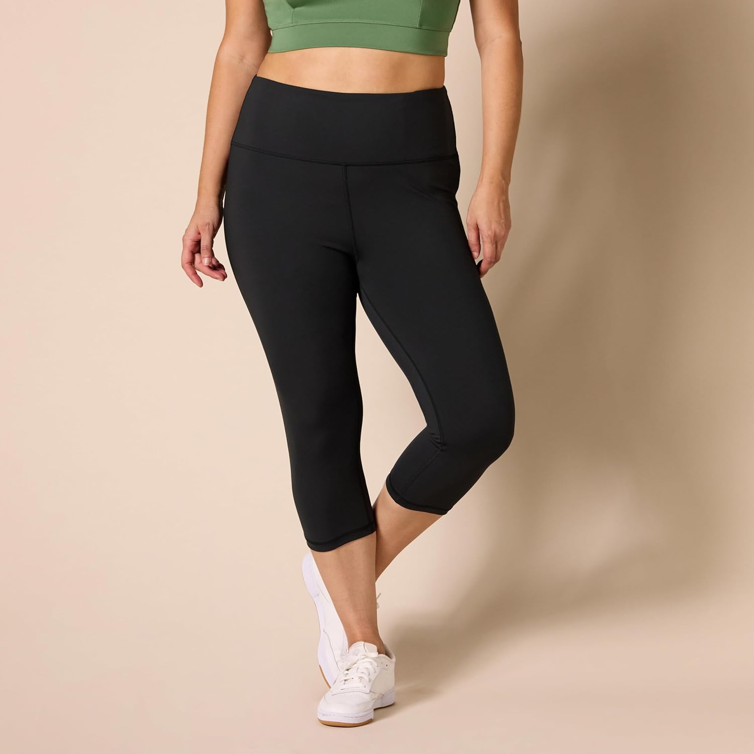 Amazon Essentials Women's Active Sculpt High Rise Capri Legging (Available in Plus Size) - Image 6