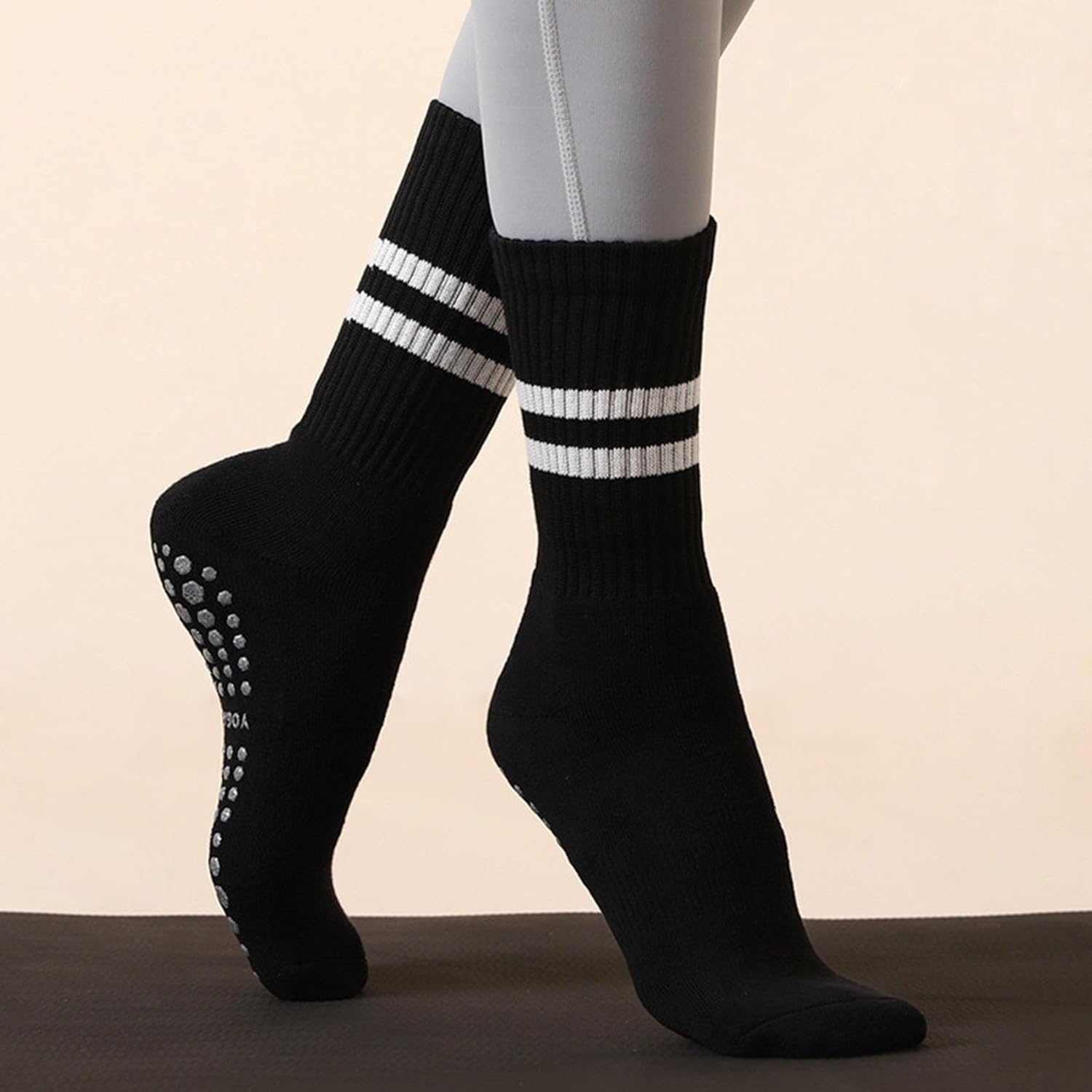 3 Pairs Womens Pilates Socks with Grips Yoga Socks Non Slip Grip Socks for Women for Gym Athletic Barre - Image 2