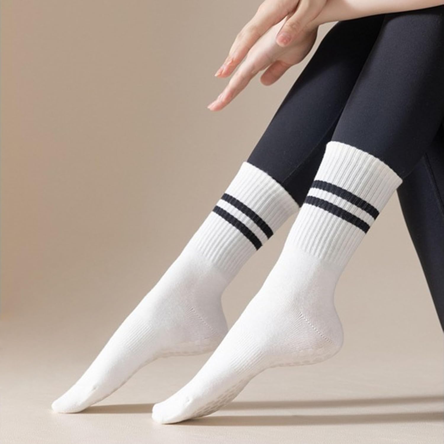 3 Pairs Womens Pilates Socks with Grips Yoga Socks Non Slip Grip Socks for Women for Gym Athletic Barre - Image 8