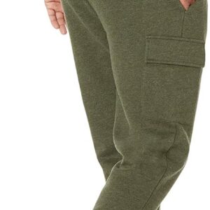 Amazon Essentials Men’s Relaxed Fit Cargo Fleece Jogger Sweatpants with Drawstring