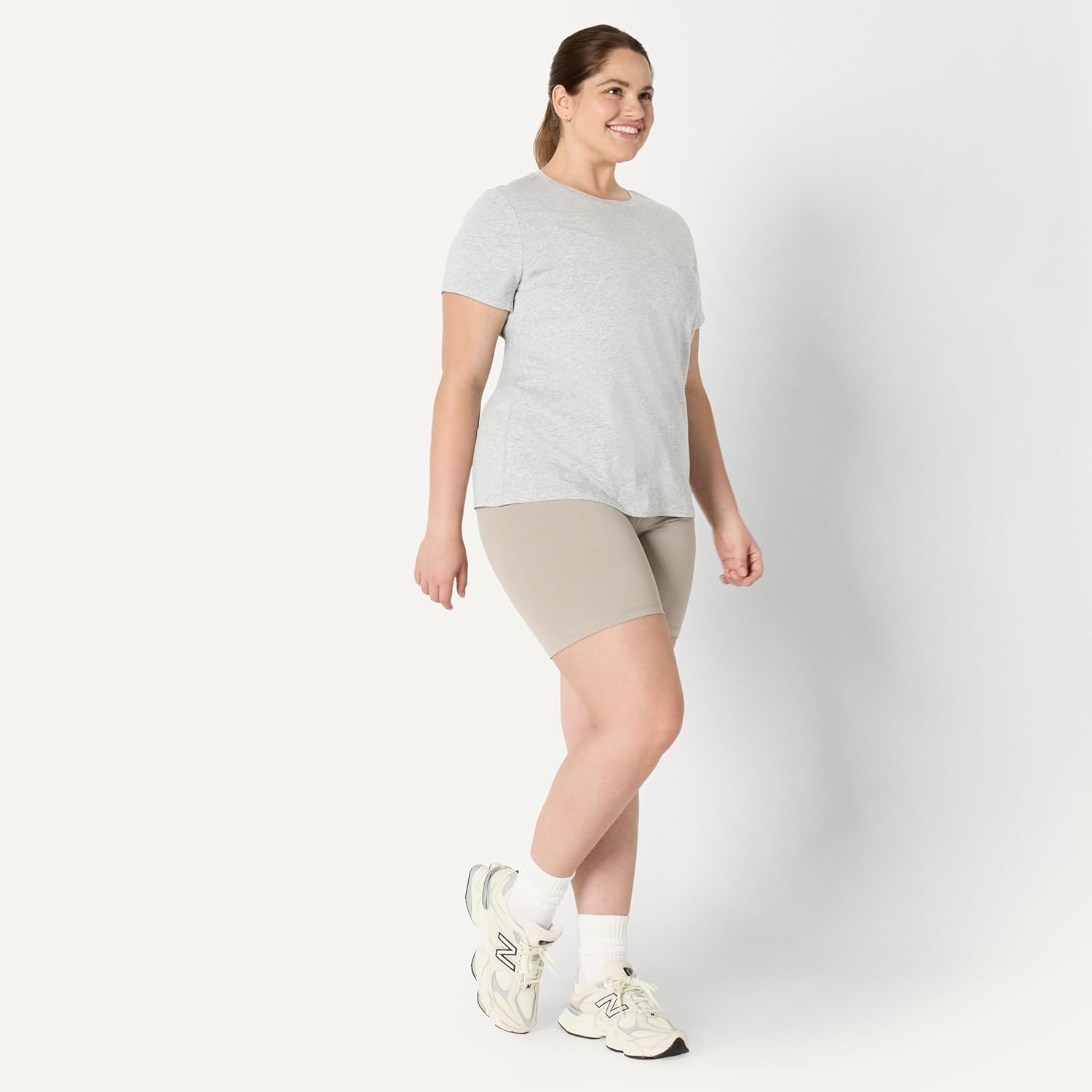 Amazon Essentials Women's Active Soft Cotton Regular Fit Crewneck Short Sleeve Lightweight Yoga Workout T-Shirt - Image 7