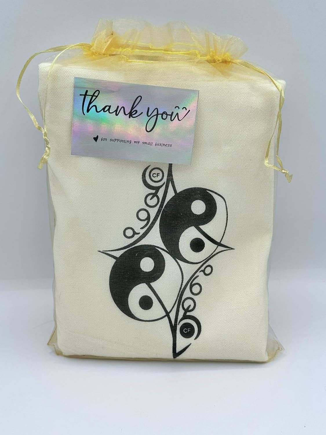 Candy Freezer Canvas Yoga Mat Tote Bag – Multi-Purpose Gym Bag for Women with Mat Carrier Pocket, Ideal for Office, Pilates, Beach, and Travel with Mesh Gold Packaging Included (Beige/White) - Image 3