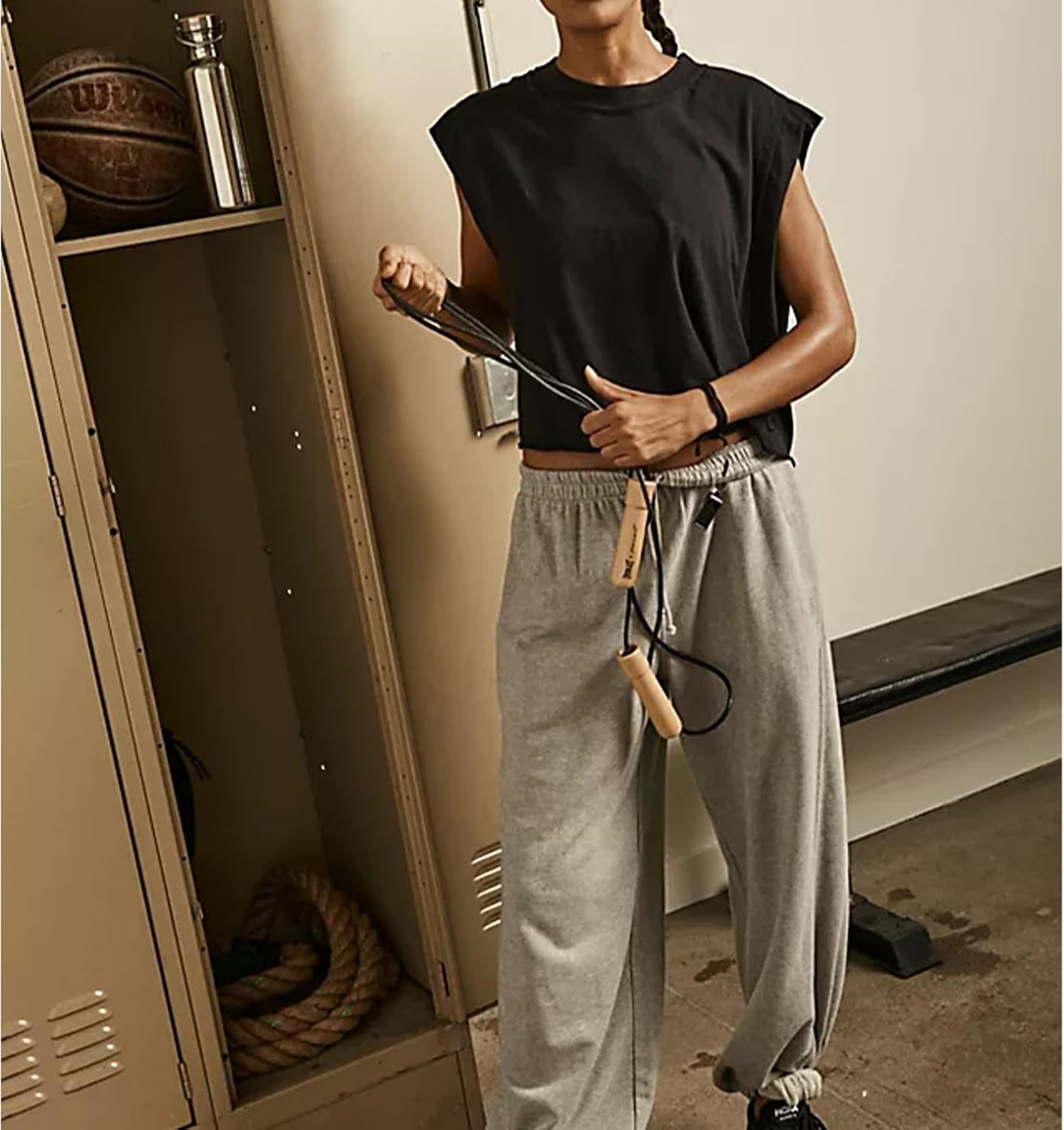 Ainangua Oversized Tank Top for Women Sleeveless Athletic Cropped Activewear Workout Yoga Gym Tops - Image 5