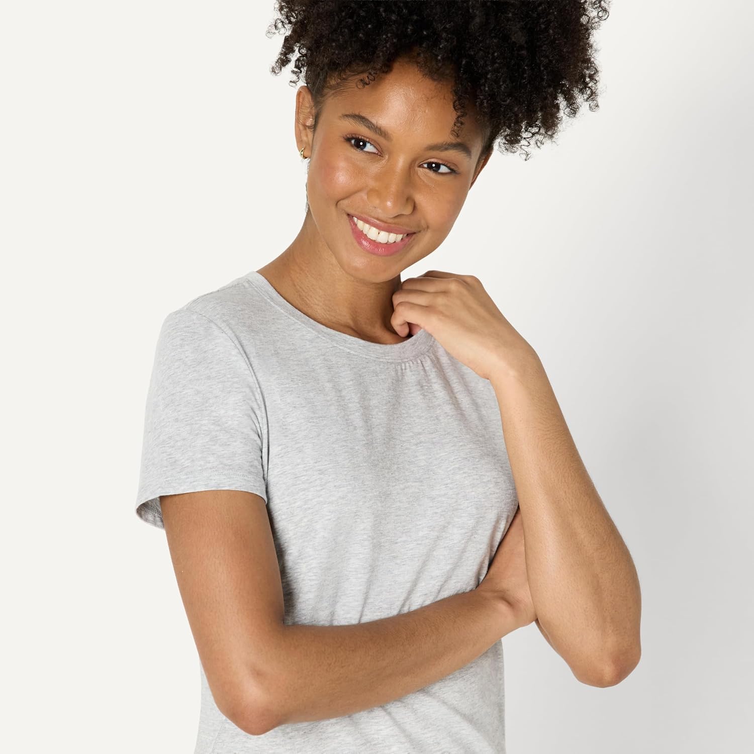 Amazon Essentials Women's Active Soft Cotton Regular Fit Crewneck Short Sleeve Lightweight Yoga Workout T-Shirt - Image 3