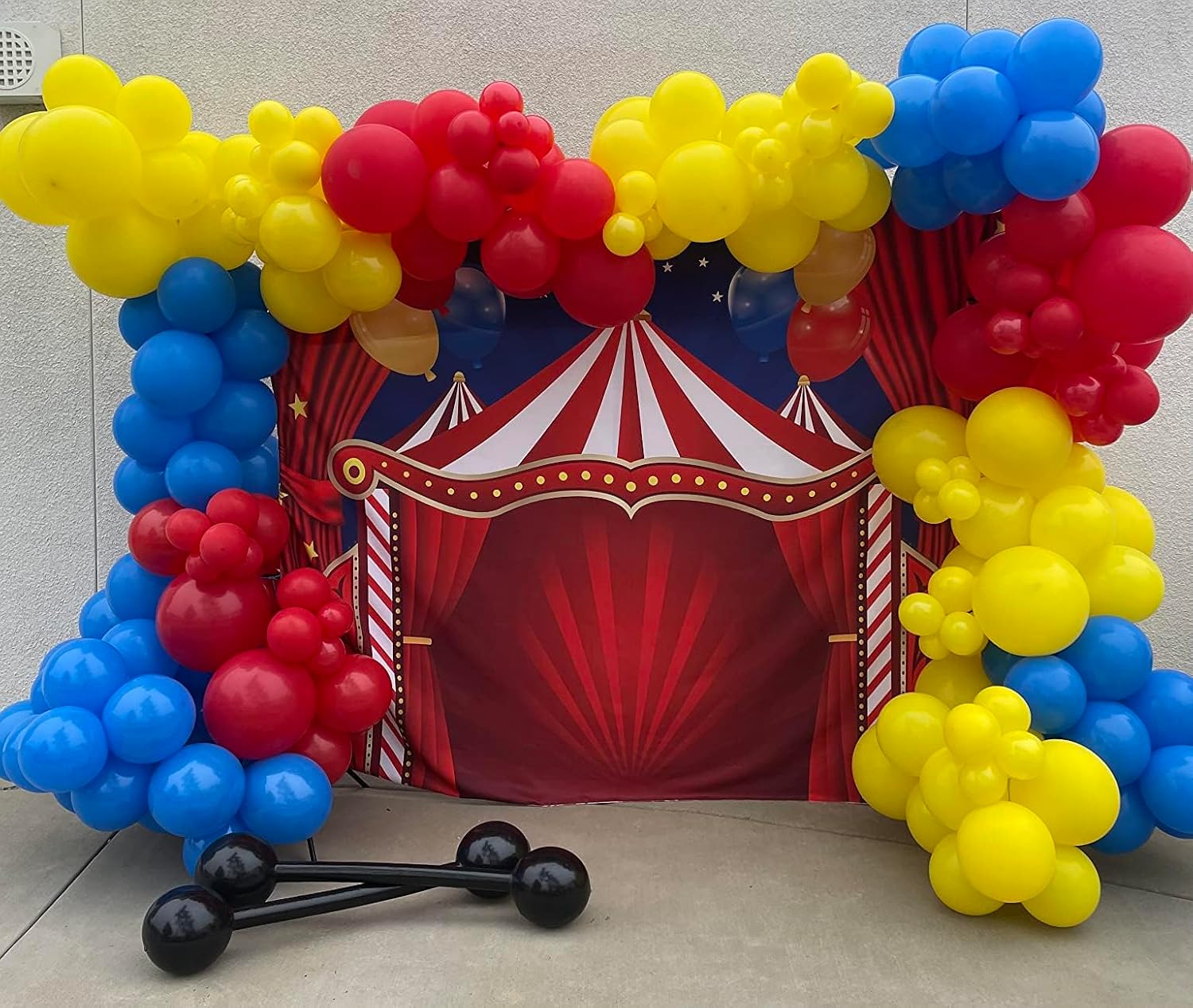 Giant Inflatable Dumbbell Barbell,Funny Carnival Circus Decorations Birthday Halloween Strongman Party Decorations Fake Weights Cosplay Props Party Supplies,Blow Up Strongman Costume Photo Booth Props - Image 7